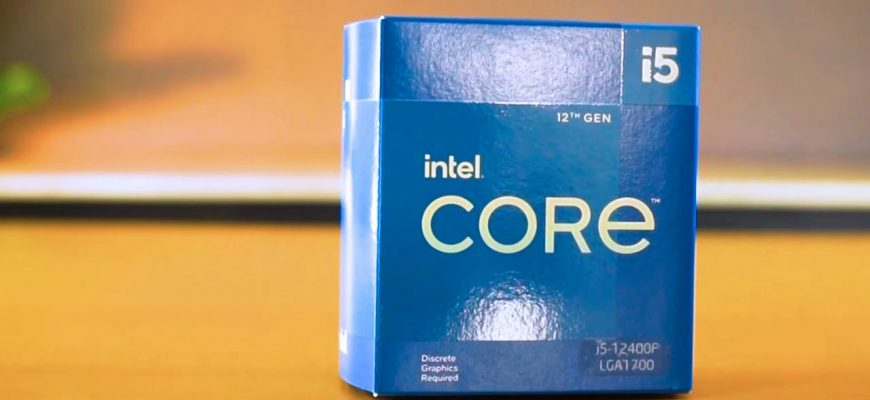 Блогеры вновь протестировали еще не вышедший Intel Core i5-12400 со штатным кулером