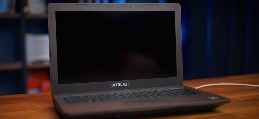 Состоялся анонс российского ноутбука BITBLAZE Titan BM15
